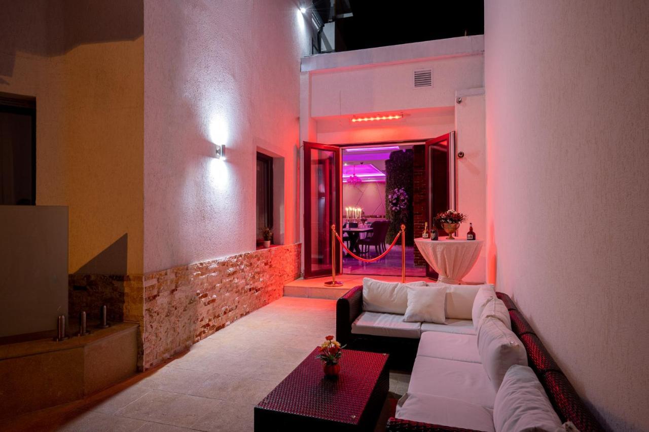Hotel Casa Fiori Bukurešť Exteriér fotografie